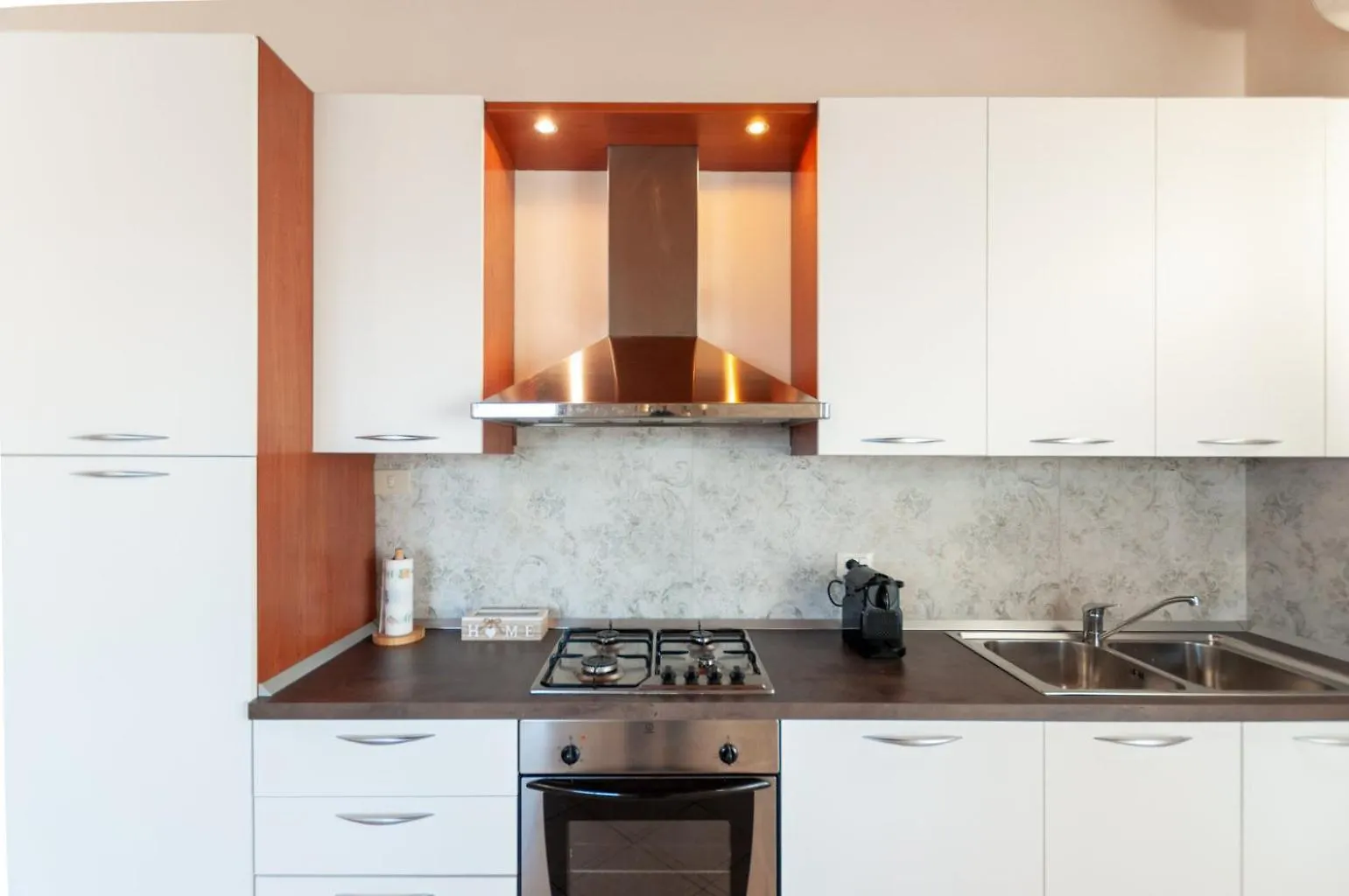 Dora'S Apartment 데센자노델가르다 0*,  이탈리아