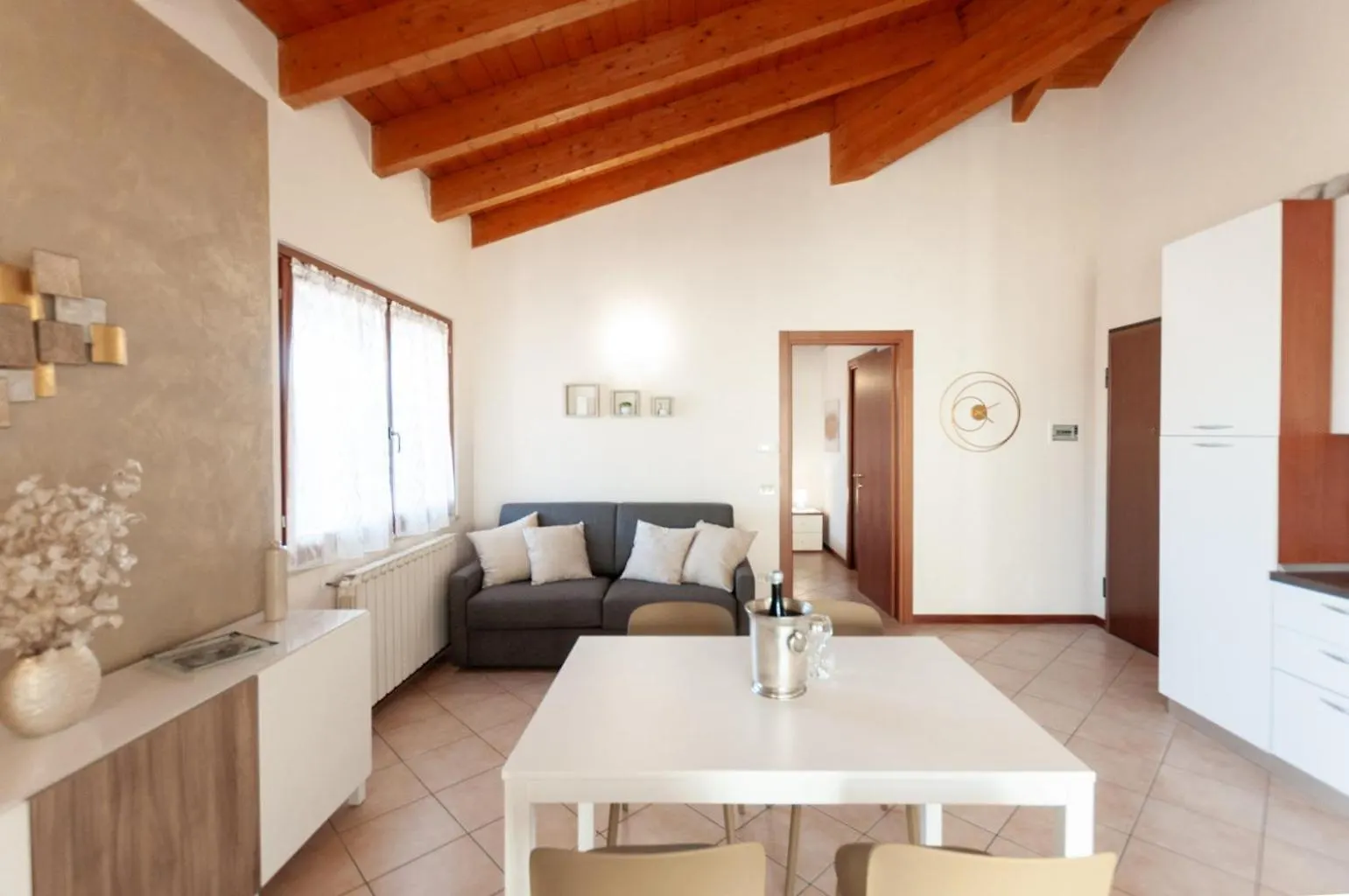 Dora'S Apartment Desenzano del Garda